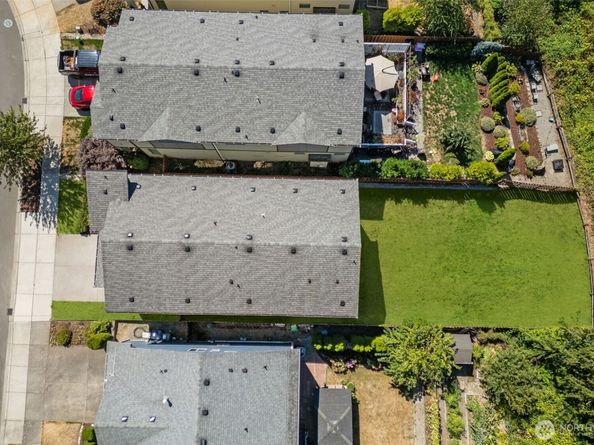 22901 98th Place S, Kent WA 98031