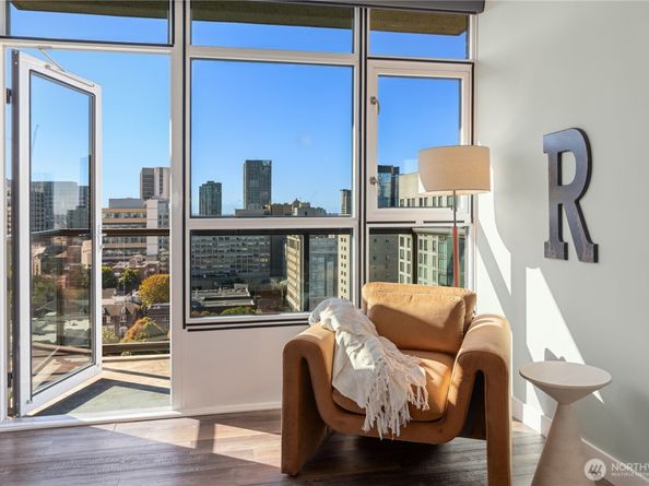 1420 Terry Avenue 2504, Seattle WA 98101