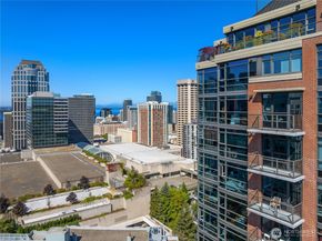 1420 Terry Avenue 2504, Seattle WA 98101