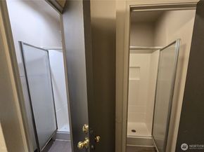 4738 17th Avenue NE, Seattle WA 98105