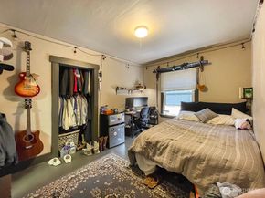 4738 17th Avenue NE, Seattle WA 98105