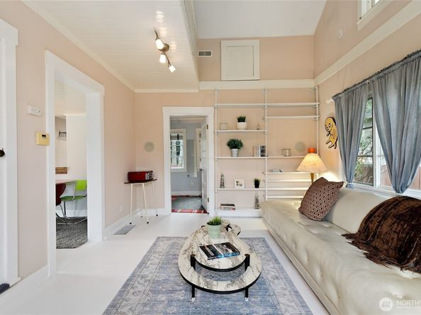 2109 S Horton Street, Seattle WA 98144