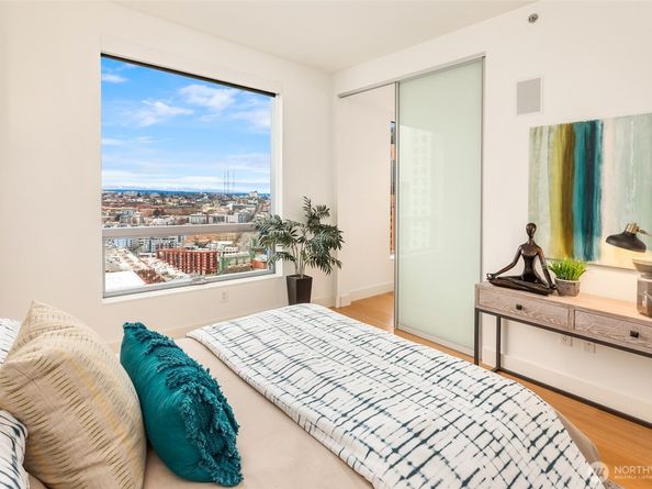 737 Olive Way 2905, Seattle WA 98101