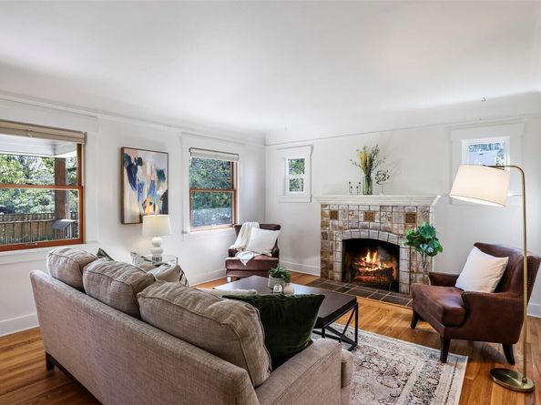 10735 Whitman Avenue N, Seattle WA 98133