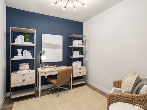 14598 Westminster Way N 106, Shoreline WA 98133