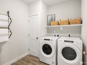 14598 Westminster Way N 106, Shoreline WA 98133