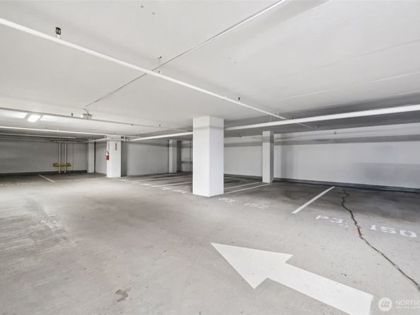 10650 NE 9th Place 1520, Bellevue WA 98004