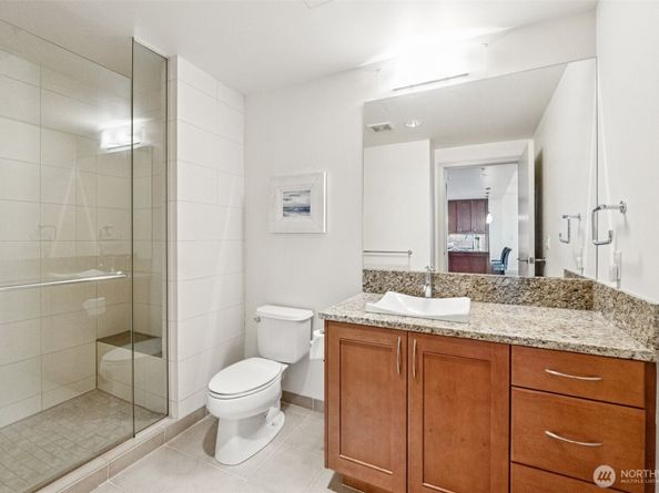 10650 NE 9th Place 1520, Bellevue WA 98004
