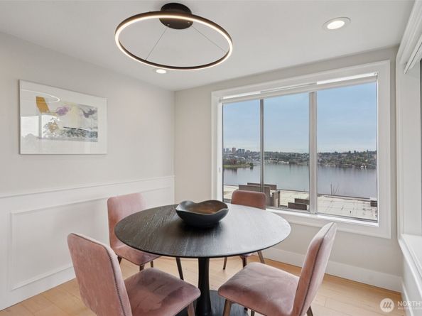 2134 Waverly Place N 303, Seattle WA 98109