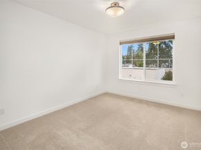 21224 82nd Place W, Edmonds WA 98026