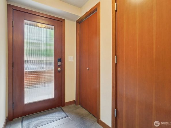 1743 NW 58th Street A, Seattle WA 98107