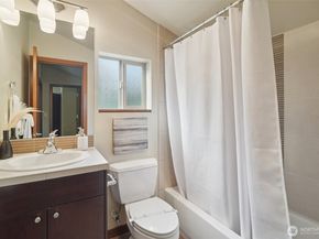 1743 NW 58th Street A, Seattle WA 98107