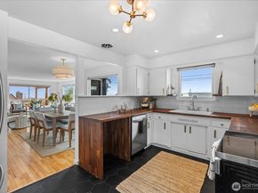 19528 26th Avenue NW, Shoreline WA 98177