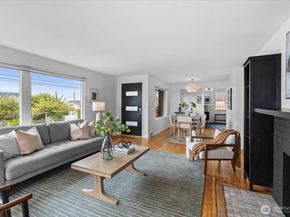 19528 26th Avenue NW, Shoreline WA 98177
