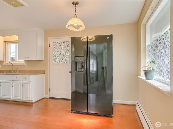1646 S 124th Street, Seattle WA 98168