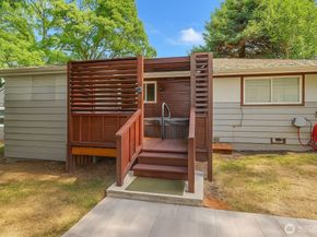 1646 S 124th Street, Seattle WA 98168