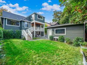 326 22nd Avenue E, Seattle WA 98112