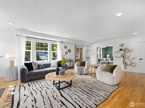 326 22nd Avenue E, Seattle WA 98112