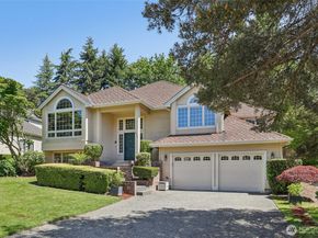 6222 139th Place SE, Bellevue WA 98006