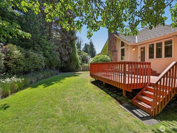 6222 139th Place SE, Bellevue WA 98006