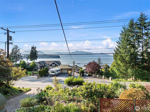 13275 Seabeck Highway NW, Seabeck WA 98380