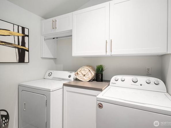 10203 1st Avenue NW B, Seattle WA 98177