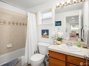 10203 1st Avenue NW B, Seattle WA 98177