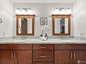 17876 29th Avenue NE, Lake Forest Park WA 98155