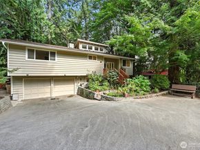 17876 29th Avenue NE, Lake Forest Park WA 98155