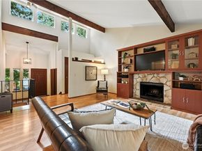 17876 29th Avenue NE, Lake Forest Park WA 98155