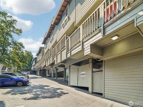 301 W Raye Street 201, Seattle WA 98119