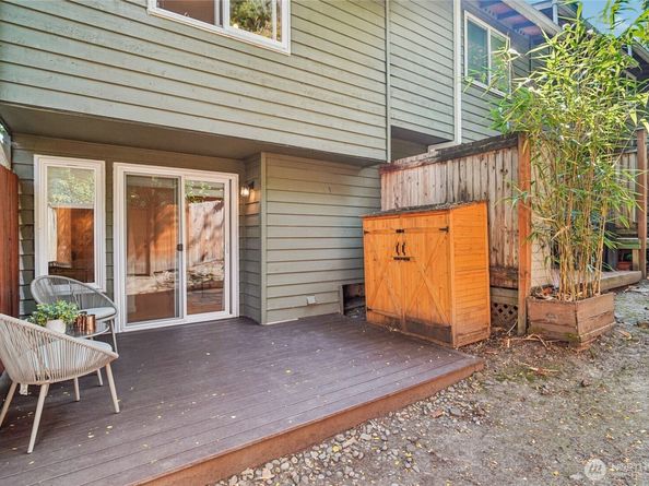 301 W Raye Street 201, Seattle WA 98119