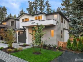 12917 NE 78th Place, Kirkland WA 98033