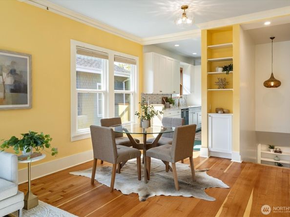 848 NE 57th Street, Seattle WA 98105
