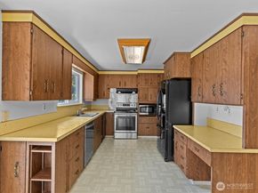 20226 7th Avenue S, Des Moines WA 98198