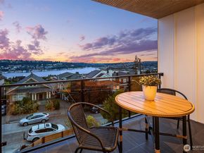 2214 Broadway E A, Seattle WA 98102