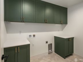 2214 Broadway E A, Seattle WA 98102