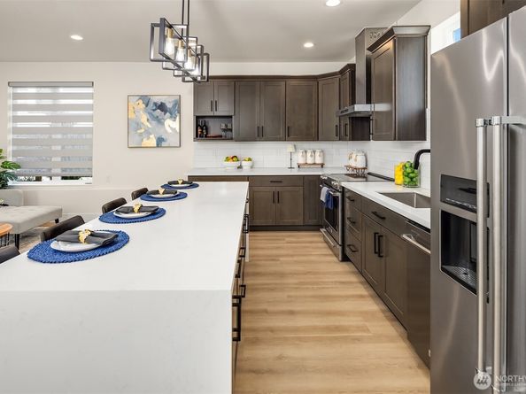 6905 46th Avenue S, Seattle WA 98118