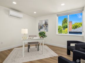 6905 46th Avenue S, Seattle WA 98118