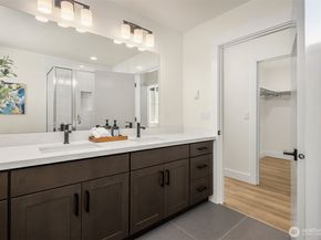 6905 46th Avenue S, Seattle WA 98118