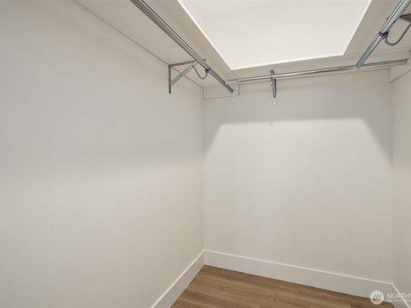 6905 46th Avenue S, Seattle WA 98118