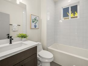 6905 46th Avenue S, Seattle WA 98118