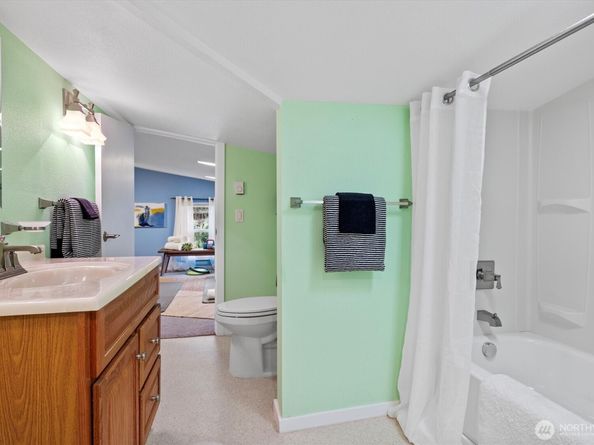 20030 Wallingford Avenue N, Shoreline WA 98133