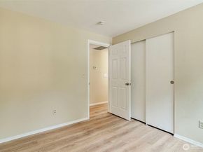 21505 124th Avenue SE, Kent WA 98031