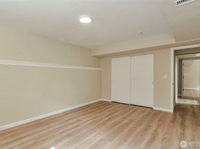21505 124th Avenue SE, Kent WA 98031