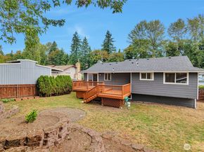 21505 124th Avenue SE, Kent WA 98031