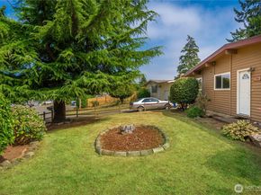 32814 28th Avenue SW, Federal Way WA 98023