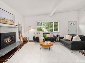 32814 28th Avenue SW, Federal Way WA 98023