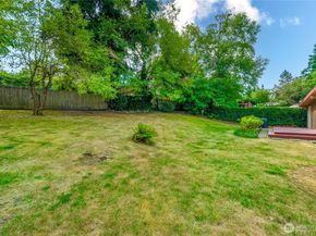 32814 28th Avenue SW, Federal Way WA 98023