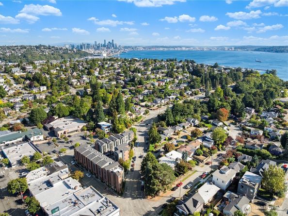 2246 Clise Place W, Seattle WA 98199